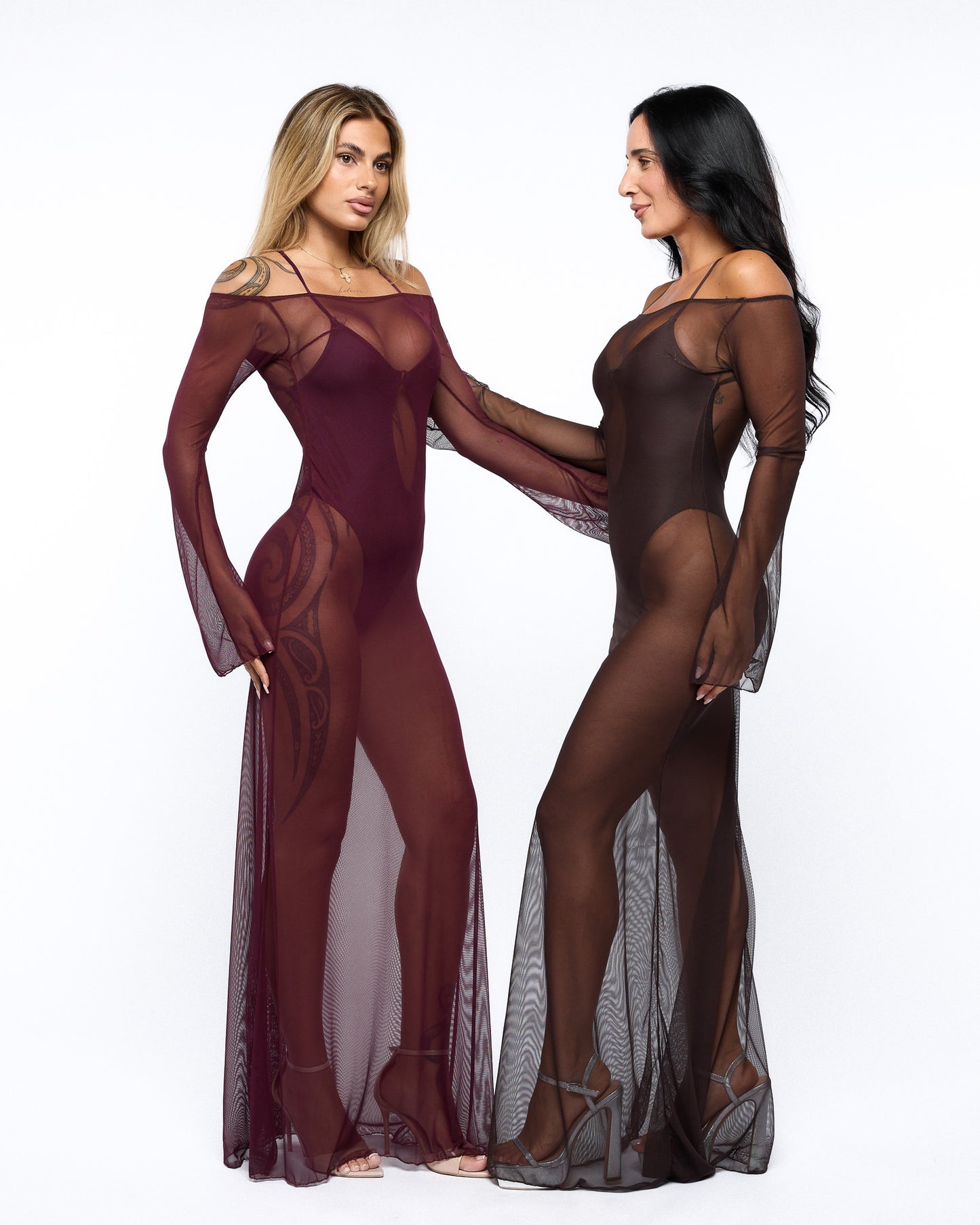 Abito Naomi